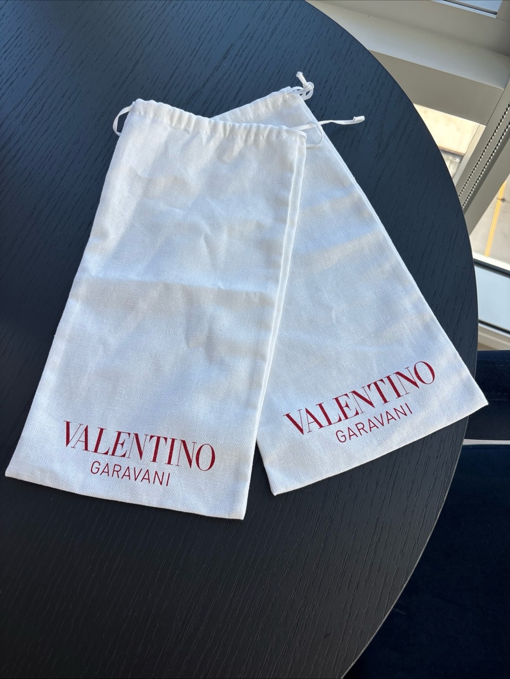 Valentino Garavani dust bags set of 2, authentic, New, white cotton/linen blend